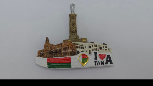 Magnet en Résine I ❤️ TANA -Souvenir d’Antananarivo